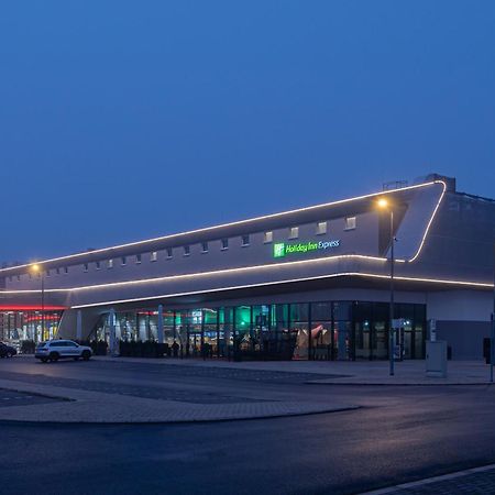Holiday Inn Express - Hamburg South A7-As42 By Ihg Egestorf Exterior photo