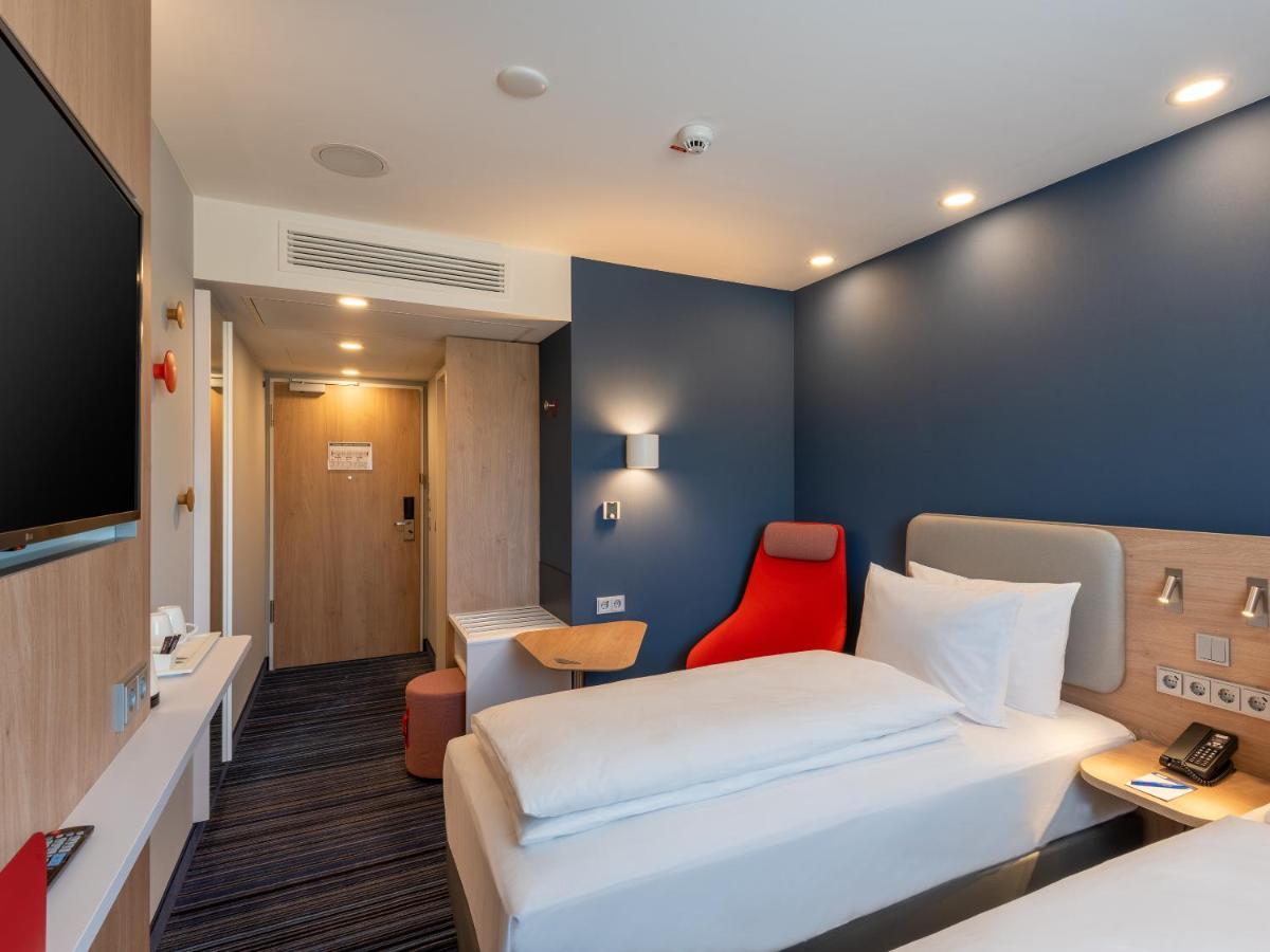 Holiday Inn Express - Hamburg South A7-As42 By Ihg Egestorf Exterior photo